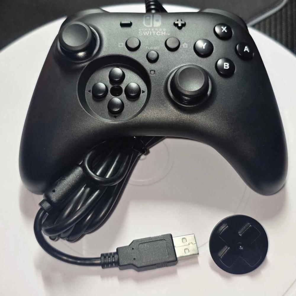 Hori pad Wired Nintendo Switch Controller